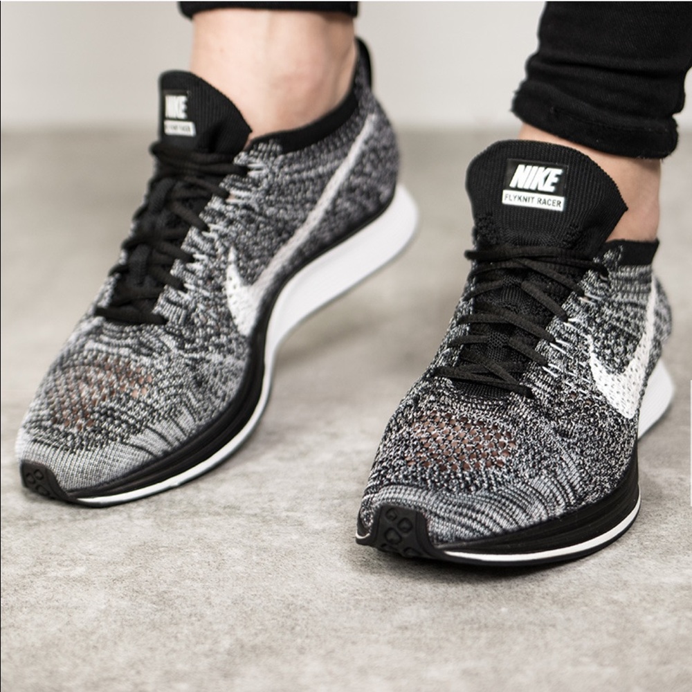 Nike Flyknit Racer